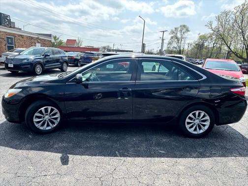 2016 Toyota Camry SE w/Special Edition Pkg