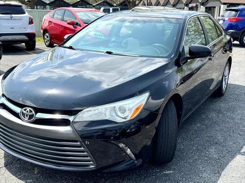 2016 Toyota Camry SE w/Special Edition Pkg
