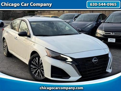 2025 Nissan Altima SV FWD