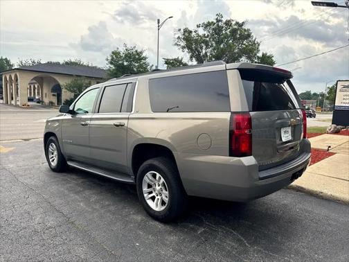 2018 Chevrolet Suburban LT