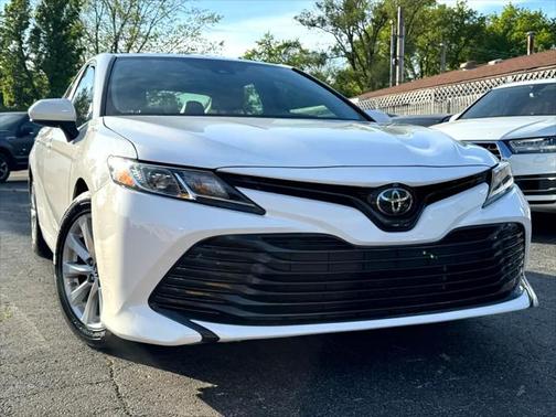 2018 Toyota Camry XLE