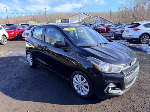 2017 Chevrolet Spark 1LT