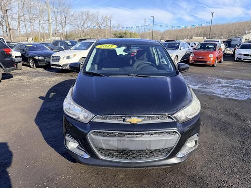 2017 Chevrolet Spark 1LT