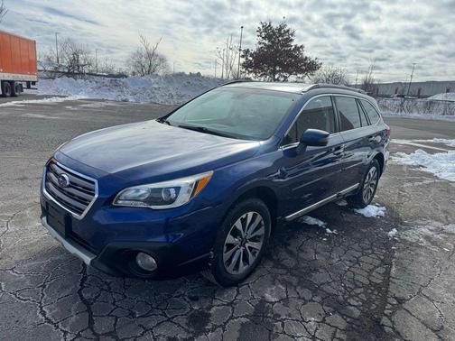 2017 Subaru Outback 2.5i Touring