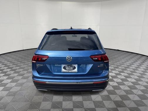 Silk Blue Metallic 2018 Volkswagen Tiguan 2.0T SE 4MOTION