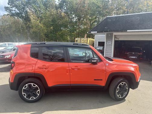 2015 Jeep Renegade Trailhawk