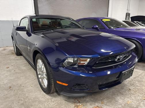 2012 Ford Mustang V6 Premium