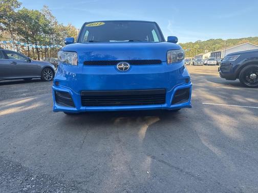 2011 Scion xB Release Series 8.0