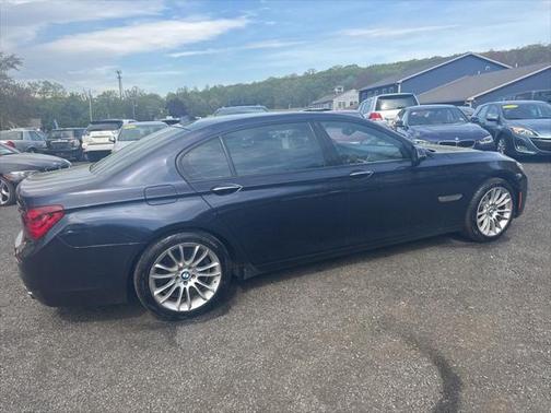 2013 BMW 750 Li xDrive