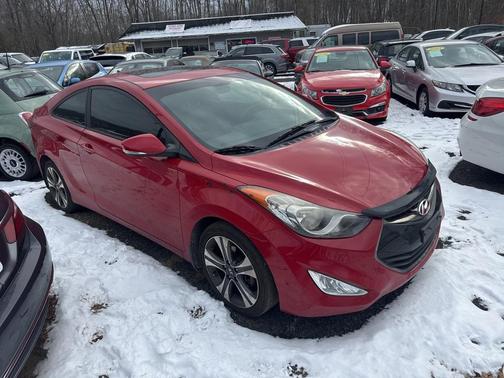 2013 Hyundai ELANTRA SE