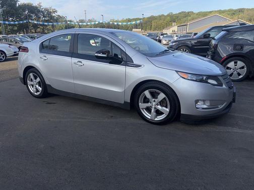 2014 Chevrolet Volt Base