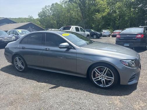 2017 Mercedes-Benz E-Class 4MATIC