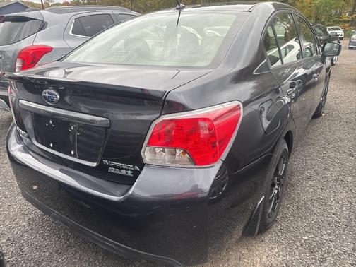 2015 Subaru Impreza 2.0i
