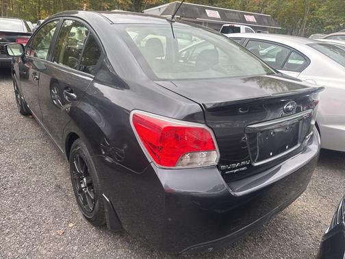 2015 Subaru Impreza 2.0i