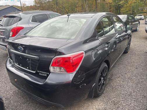 2015 Subaru Impreza 2.0i