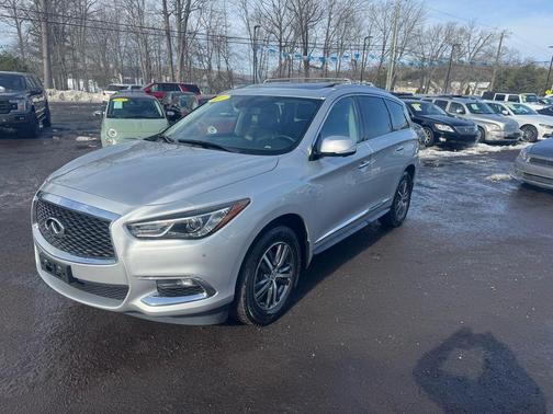 2017 INFINITI QX60 Base