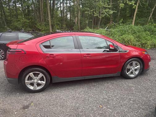 2012 Chevrolet Volt Base