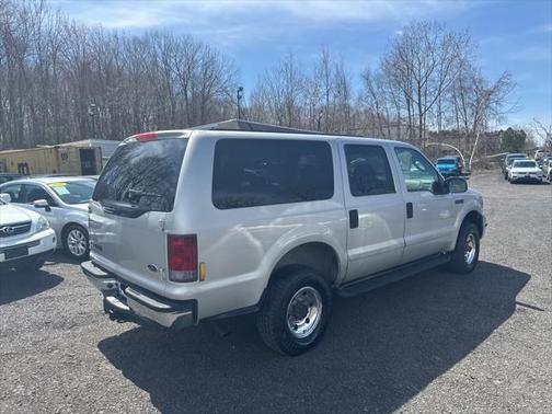 2005 Ford Excursion XLS