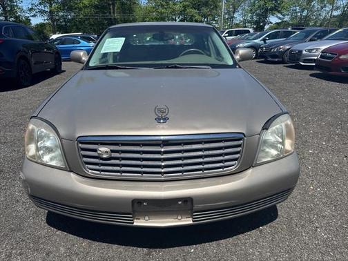 2004 Cadillac DeVille Base