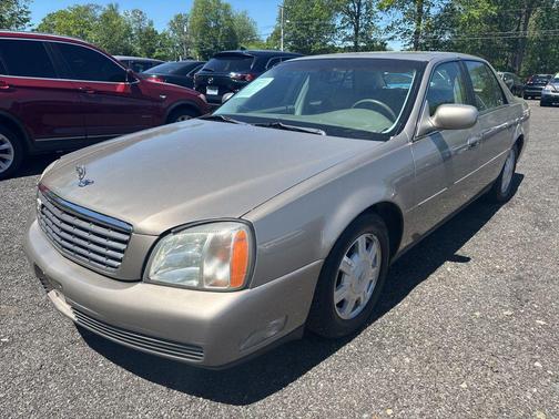 2004 Cadillac DeVille Base
