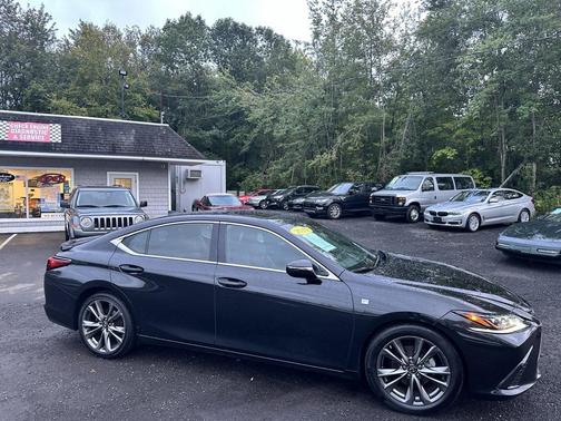 2019 Lexus ES 350 F Sport