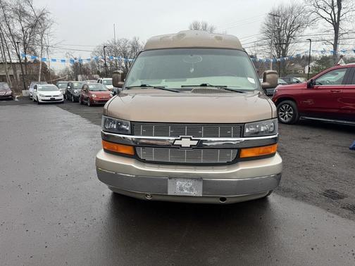 2004 Chevrolet Express 1500 Base