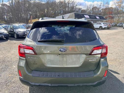 2017 Subaru Outback 2.5i Touring
