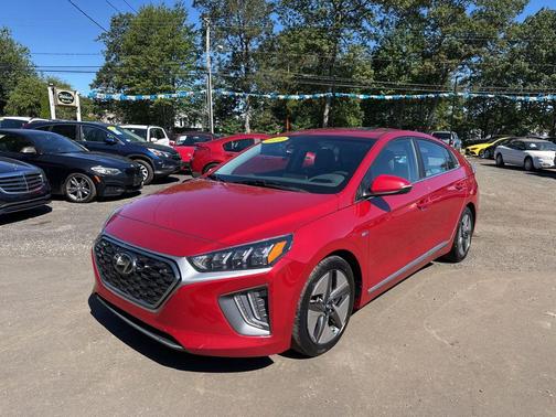 2020 Hyundai IONIQ Hybrid SEL