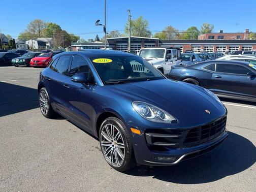 Blue 2016 Porsche Macan Macan Turbo