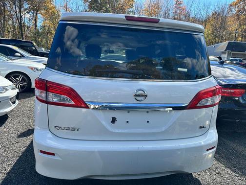 2015 Nissan Quest SL