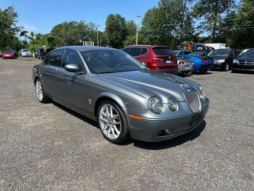 2005 Jaguar S-Type 4.2L V8 R