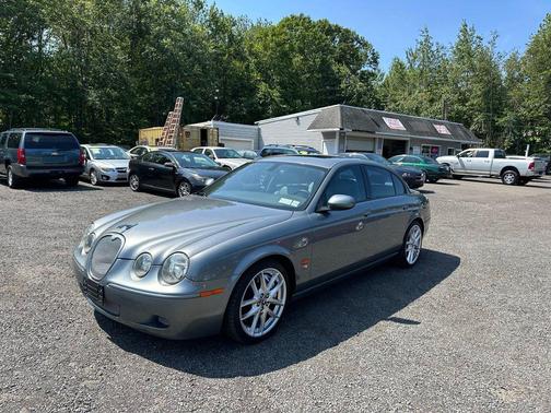 2005 Jaguar S-Type 4.2L V8 R