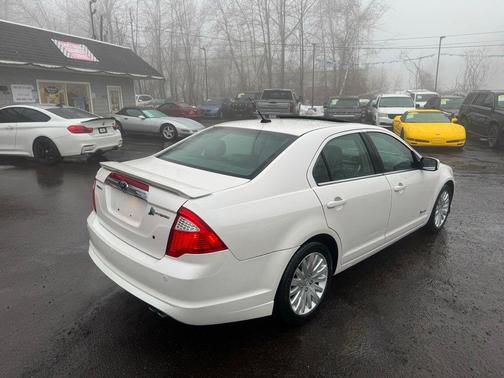 2011 Ford Fusion Hybrid Base