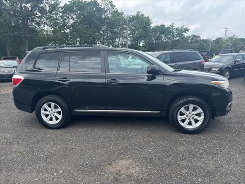 2012 Toyota Highlander SE