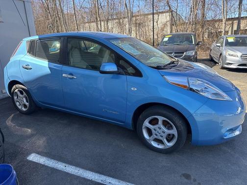 Blue Ocean 2012 Nissan Leaf SL