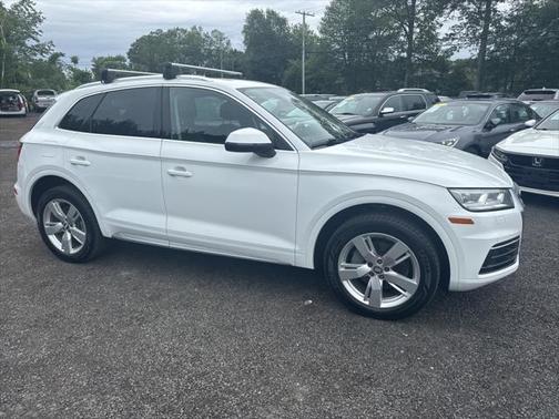 2018 Audi Q5 2.0T Premium Plus