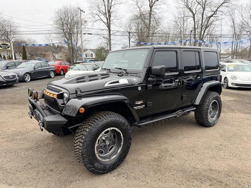 2013 Jeep Wrangler Unlimited Sahara