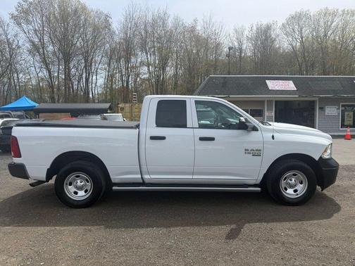 Bright White Clearcoat 2019 RAM 1500 Tradesman