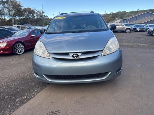 2006 Toyota Sienna LE