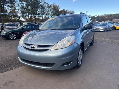 2006 Toyota Sienna LE