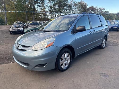 2006 Toyota Sienna LE