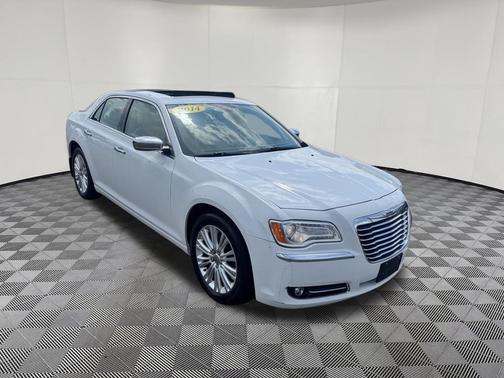 Bright White Clearcoat 2014 Chrysler 300 S