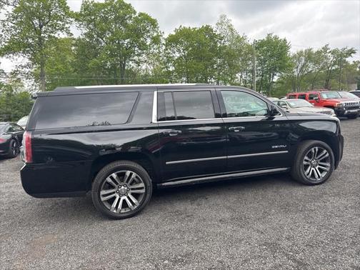2018 GMC Yukon XL Denali