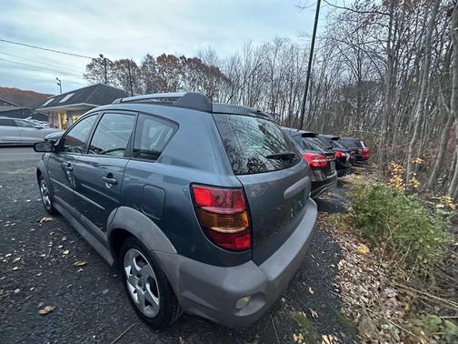 2006 Pontiac Vibe Base