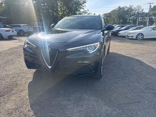 2022 Alfa Romeo Stelvio Ti
