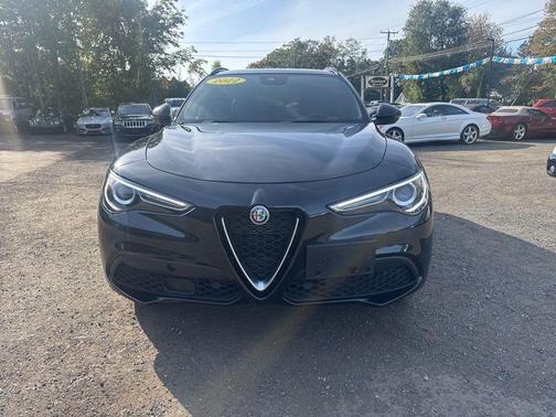 2022 Alfa Romeo Stelvio Ti