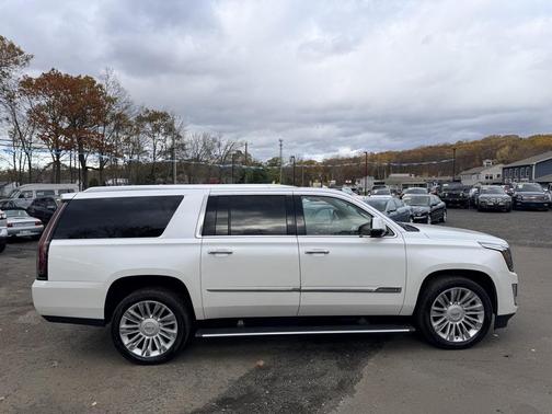 2016 Cadillac Escalade ESV Platinum