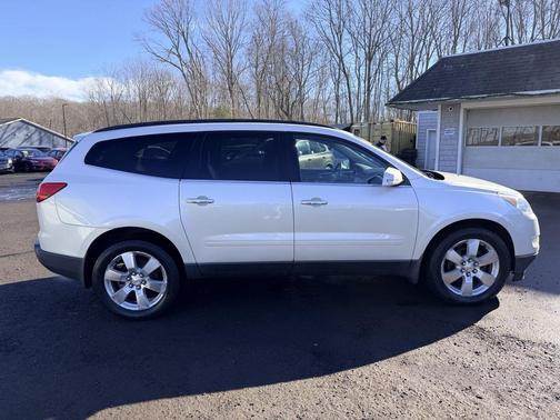 2012 Chevrolet Traverse LT