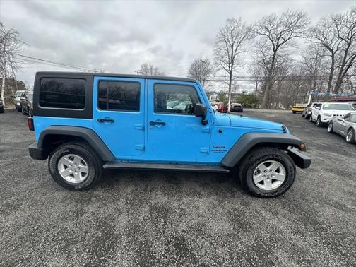 2017 Jeep Wrangler Unlimited Sport