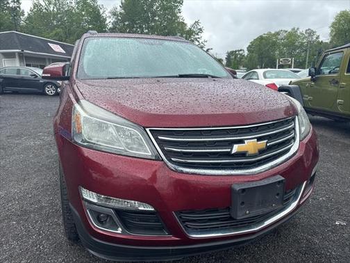 2017 Chevrolet Traverse 2LT